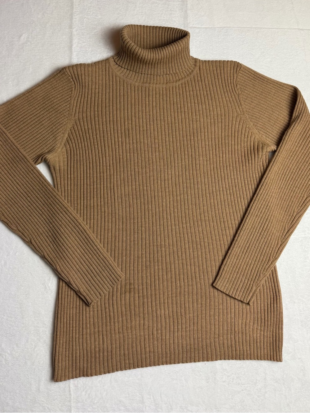 Brooks Brothers 100% Merino Wool Ribbed Turtleneck Sweater Camel Tan S